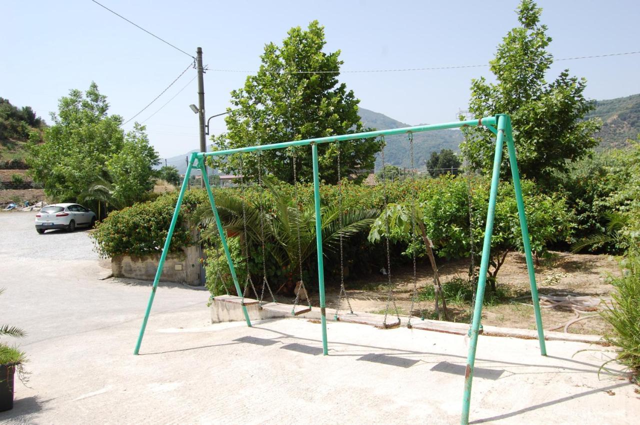 Agriturismo Parra Santa Lucia del Mela Exterior foto